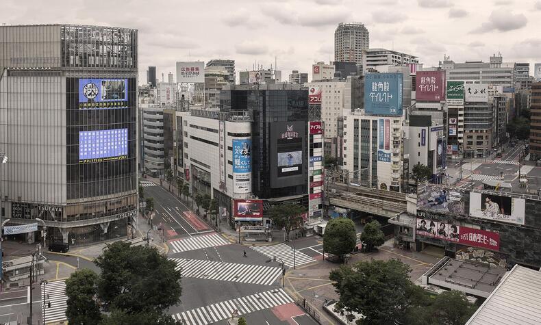 Ignacio pereira photographer big cities Shibuya Tokyo