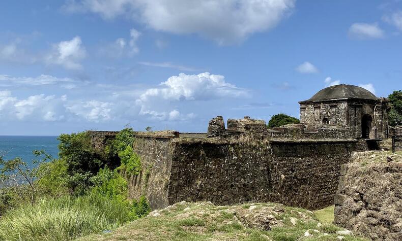 Fort San Lorenzo was built to protect the Las Cruces Trail, the old route that connected Panama's Pacific Port, the Caribbean Sea, and the Chagres River with other ports in Panama. Photo: Juan Vasconez. trip panama fort san lorenzo Panama pirates