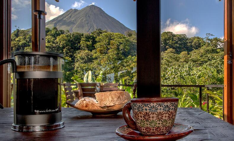 Arenal Love