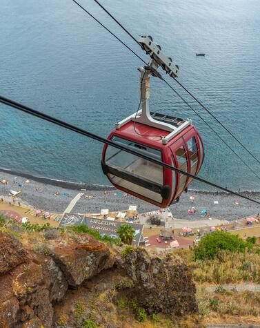 Madeira Cristo Rey Cable Car, photo by Nuno Andrade