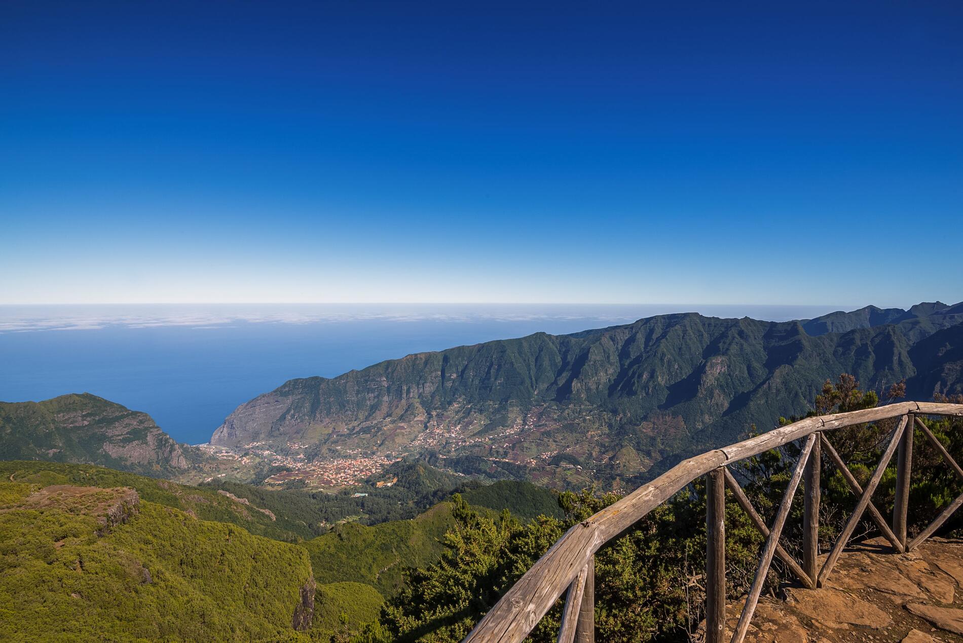 Sunrises from Bica da Cana. Photo: Francisco Correia.