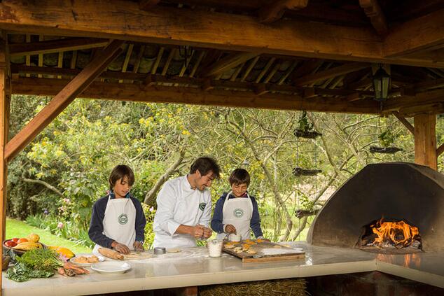 travel luxury nature nature family Ecuador hacienda Zuleta gastronomy.