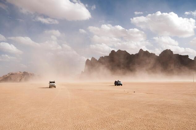 remote luxury tour jordan petra wadi rum petra 4x4 excursion