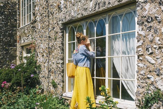 sally hambleton travel luxury gardens united kingdom