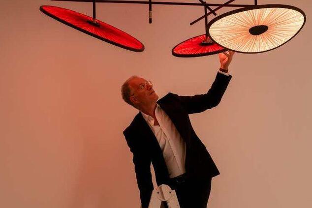 Albin places the Doiran lake ceiling light at Design Miami.
