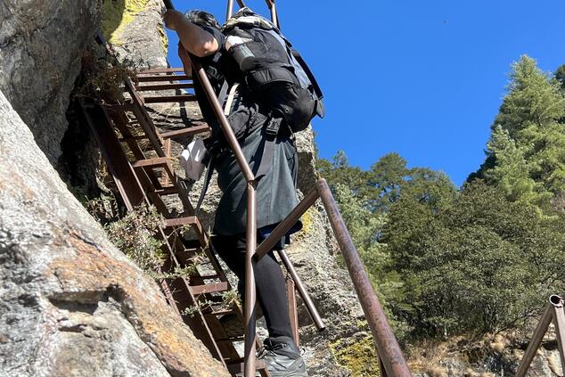 Rise in the fourth tranche. Tiger's Nest.