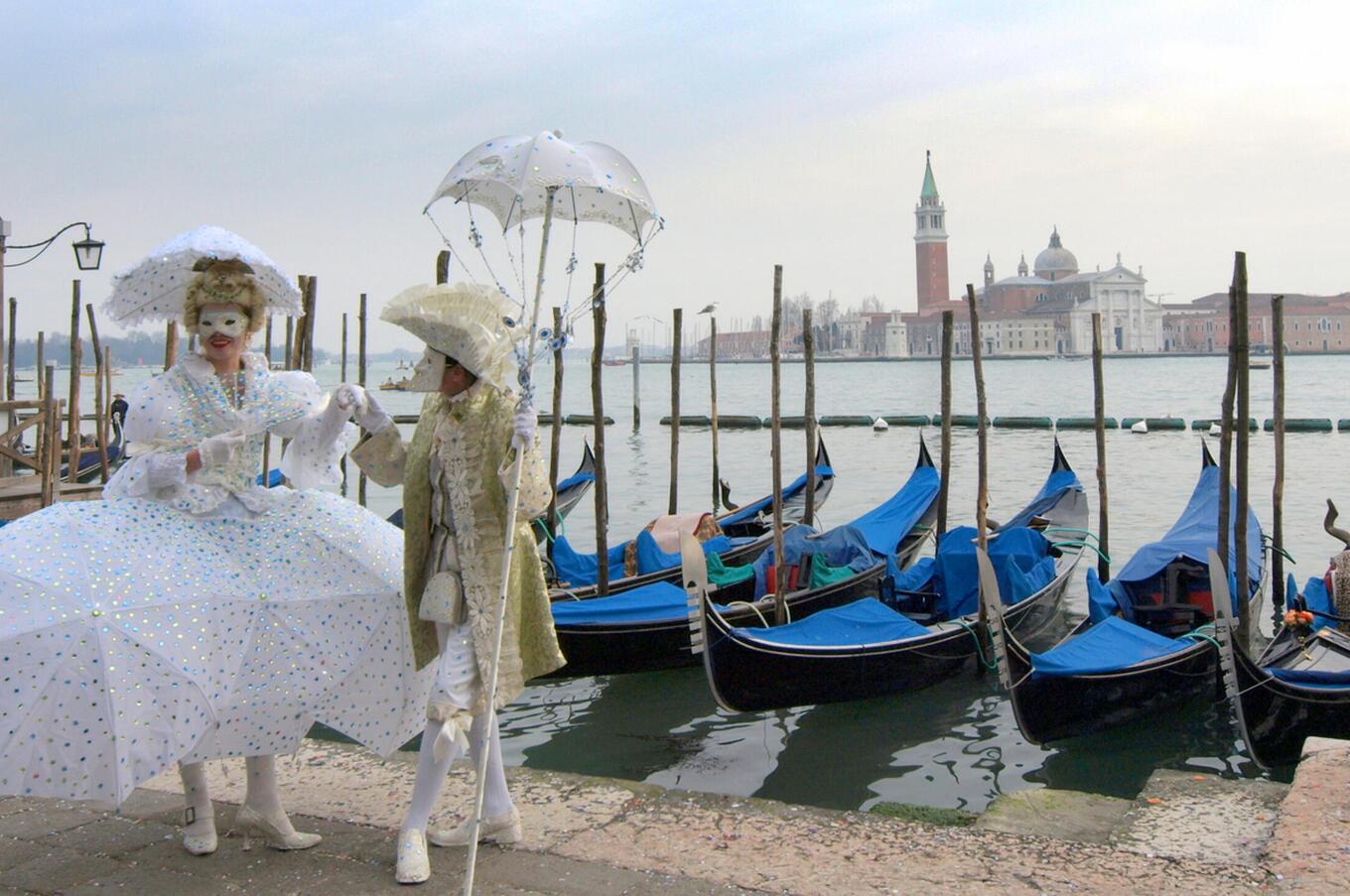 carnival trip to venice