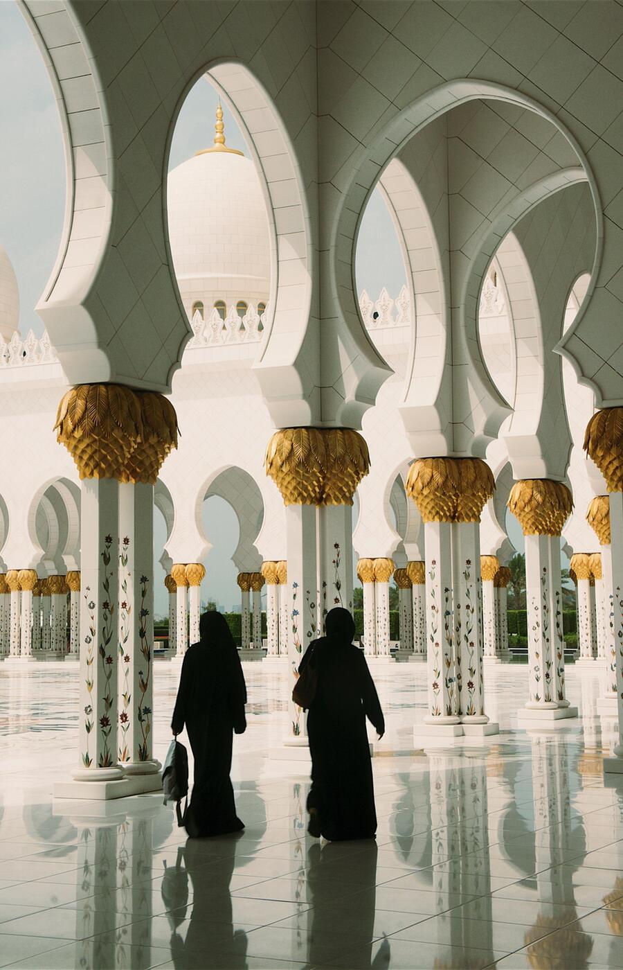 The mosque was built between 1996 and 2007. luxury travel arab emirates dubai dubai Sheikh Zayed mosque Abu Dhabi