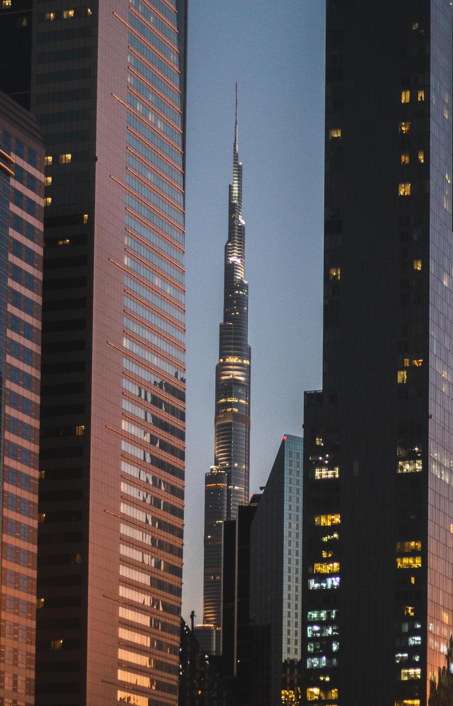 The Burj Khalifa tower, the world's tallest skyscraper, 828 meters tall. luxury travel arab emirates dubai burj khalifa tower Arab Emirates desert of luxury