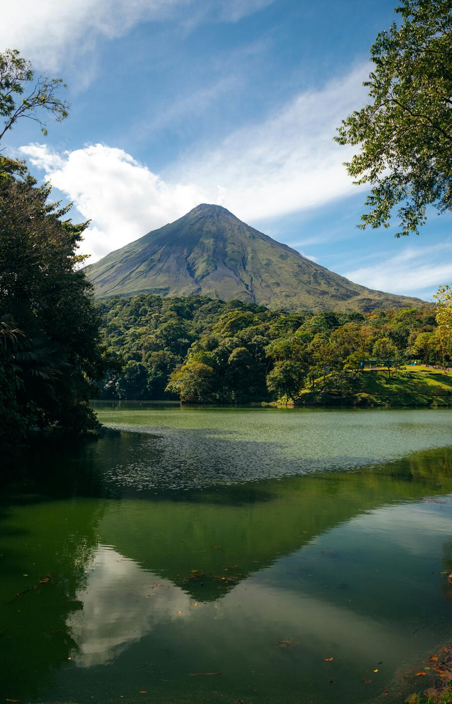 Photo: Patricia Palacín. Arenal Volcano.